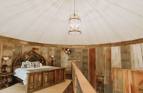 Lubbock Cottage | Luxury One-Room Silo Suite