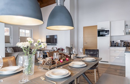 Walchen Apartment | Luxury penthouse in Piesendorf with wellness