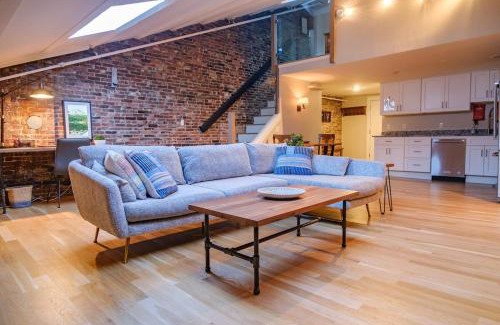 Old Port Apartment | Luxury Penthouse in Downtown Portland