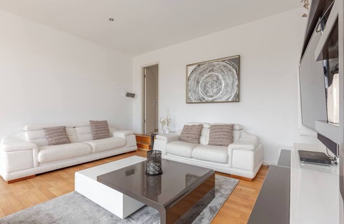 Mitte Apartment | Luxury penthouse Leipzig Markt/Thomaskirche with 5 comfortable double bedrooms