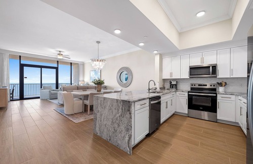 Gulf Shores Condo | Luxury Penthouse-Phoenix Gulf Shores 2-Direct Beachfront-Lazy River