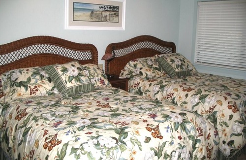 Sanibel Condo | Luxury Penthouse Pointe Santo Condo with Private Roof Deck