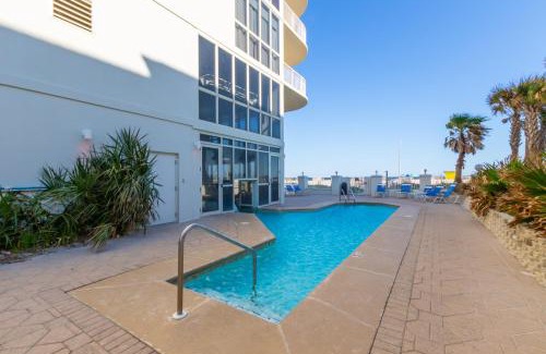 Gulf Shores Apartment | Luxury Penthouse Style Condo Oceania 2