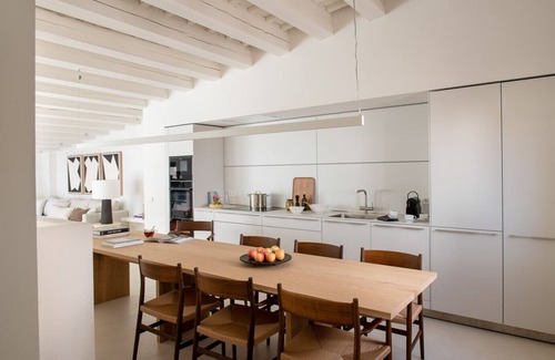 Gothic Quarter Apartment | Luxury Penthouse with terrace (minimum stay 32 days)
