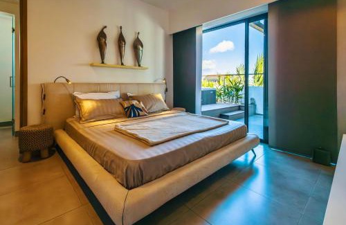 Mont Choisy Apartment | Luxury Penthouse with Jacuzzi, 2 min to Beach
