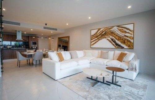 Zona Hotelera Apartment | Luxury Penthouse with Private Rooftop