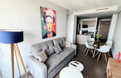 Granada Apartment | Luxury Polanco Apartment With Private Balcony