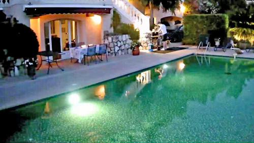Saint-Paul-de-Vence Apartment | Luxury Pool Apartment at Villa Seburga