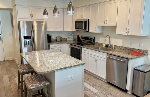 Dewey Beach Condo | Luxury Poolside 2-Bedroom 2-Bath in the Heart of Dewey @ Residences LighthouseCv
