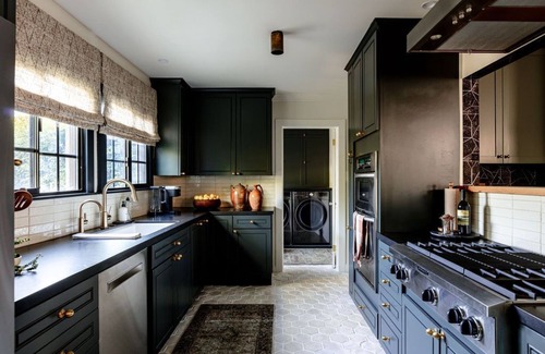 Mid-Wilshire Condo | Luxury + Premium Amenities in The Ultimate Mid-term or Long-erm
