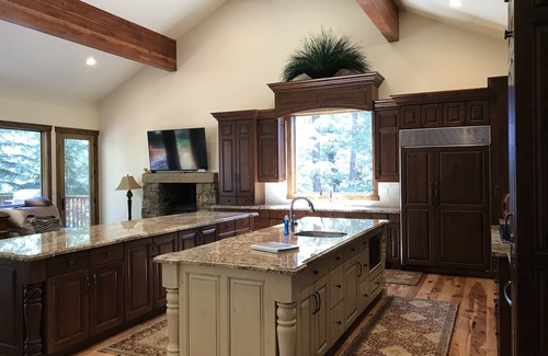 Teton Village House | Luxury Private Mountain Home 6 bd-5.5 bath Teton Village Excellent Location