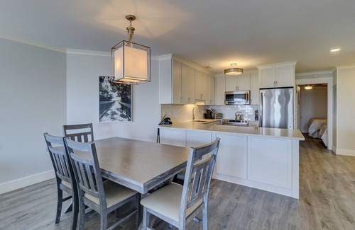 Folly Field Condo | Luxury Private Oceanfront Condo w/Balcony, Free WiFi, & Shared Outdoor Pool
