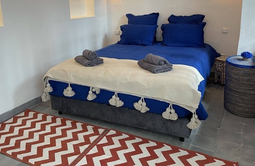 Mouassine House | Luxury private Riad with pool - Heart of medina - RALISAONE