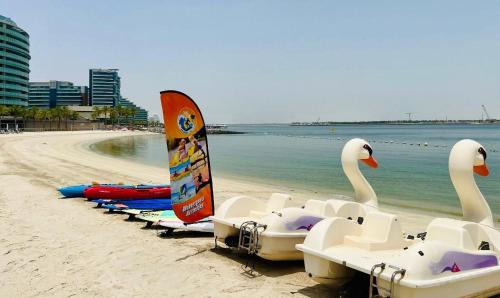 Al Raha Beach Apartment | Luxury private sea view room