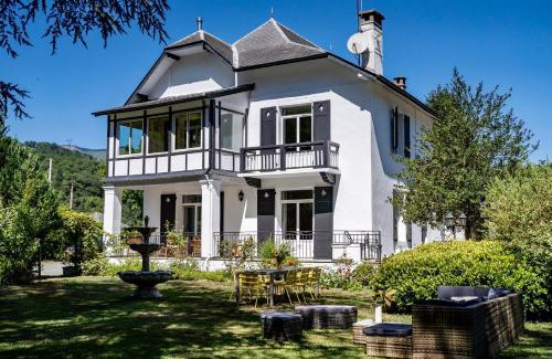 Adast Villa | Luxury Pyrenees Villa, Tourmalet, gardens, gym