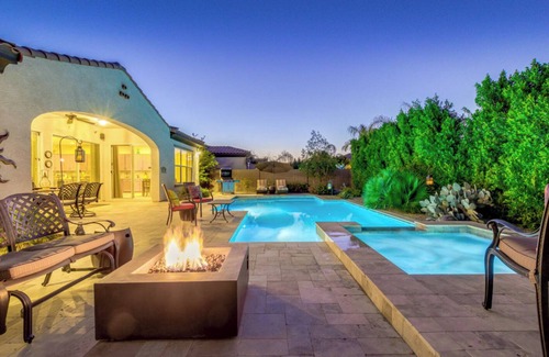 Queen Creek House | Luxury Queen Creek Oasis w/Pool & Spa