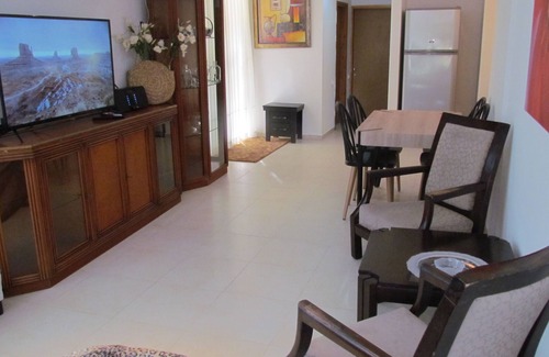 Ra'ananna Apartment | Luxury Rannana ground apartment with large garden