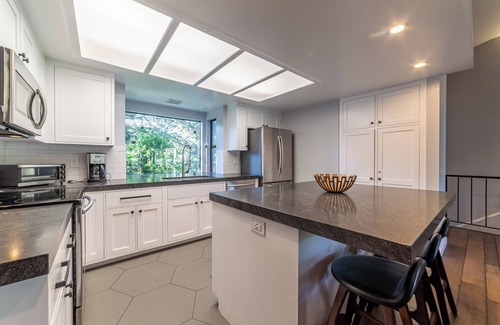 Mammoth Lakes Condo | Luxury Remodeled Mid-Town Condo Retreat 521
