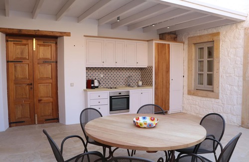 Sapsila Villa | Luxury Residence 80m2
