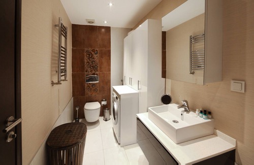 Bomonti Apartment | Luxury Residence in Şişli (Pool/Garage/Gym)