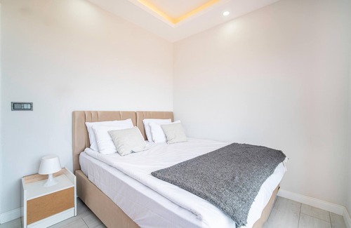 Aksu Apartment | Luxury Residence with Shared Pool in Antalya