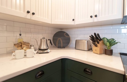 Duluth Apartment | Luxury Residential Suite Duluth Press 301