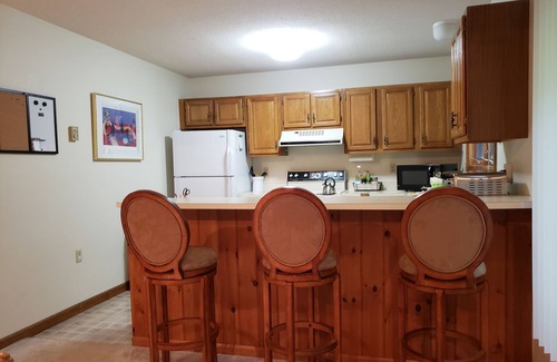 North Woodstock House | Luxury resort 3-bed 3-bath townhouse sleeps 8