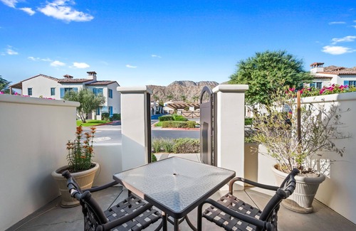 La Quinta Villa | Luxury Resort Villa -12 Pools/11 Hot Tubs/Patio