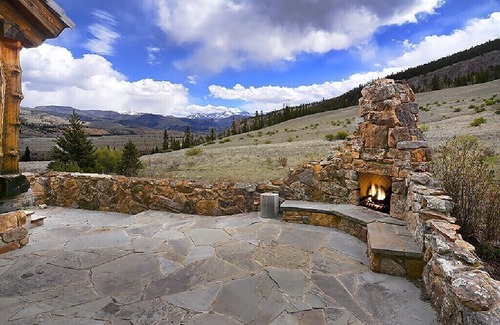 Creede House | Luxury Retreat in Bristol Head Acres