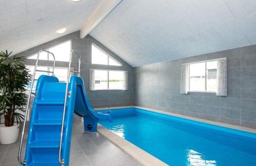 Mommark Strand House | Luxury Retreat in Mommark - By Traum Ferienwohnungen