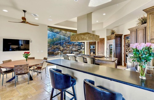 Twin Hills Estates House | Luxury retreat with panoramic views, infinity pool, spa, access to hiking trails