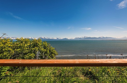 Homer Apartment | Luxury Romantic Couple's Getaway Overlooking Kachemak Bay