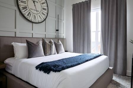 Hillsboro West End House | Luxury Rooftop Retreat in Nashville