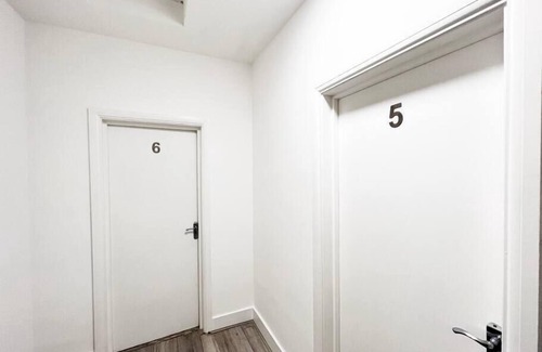 Harlesden House | Luxury room in centrally located apartment