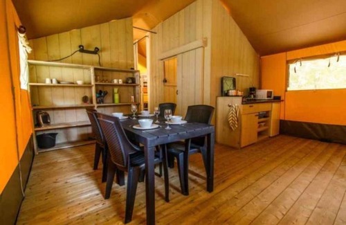 Hollum House | Luxury safari tent with private bathroom
