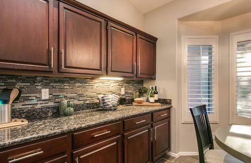 Paradise Park Vista Cottage | Luxury Scottsdale 5 Bdrm W/pool and Hot Tub!