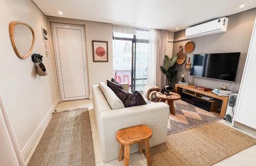 Big Bay Apartment | Luxury Sea View Apartment at Eden
