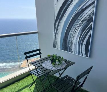Ash Shati Apartment | luxury sea view apartment