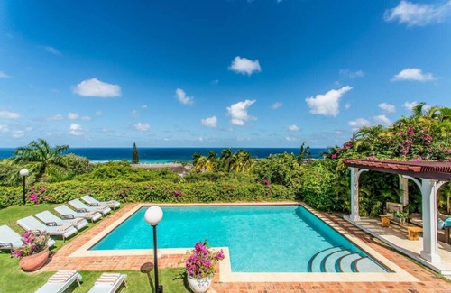 Montego Bay House | Luxury Sea View Villa with Private Chef + Butler Included