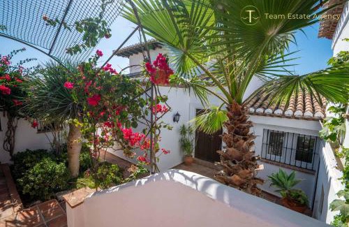 Almunecar Villa | Luxury Sea View Villa with Optional privat Heated Pool