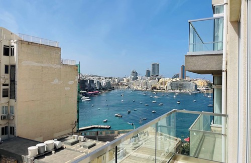 Sliema Condo | Luxury Seaside Duplex Penthouse in Sliema