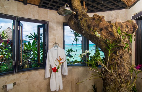 Crystal Cove Villa | Luxury Seaside Villa fully staffed