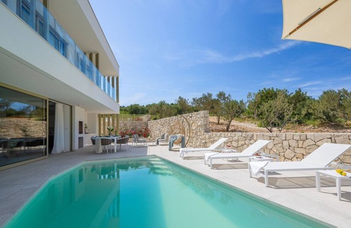Cove Makarac (Milna) Villa | Luxury Seaside Villa Sutivan Lemon Tree M-Pool,Seaview