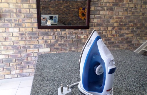 Cederberg Apartment | Luxury self-catering apartment near Clanwilliam Dam and the Cederberg