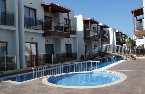 Turgutreis Apartment | Luxury self catering 1 bedroom holiday apartment for rent in Turgutreis/Bodrum