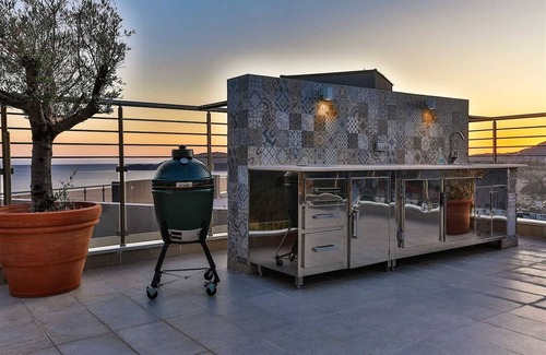 Rafajlovici Apartment | Luxury Skyfall Penthouse