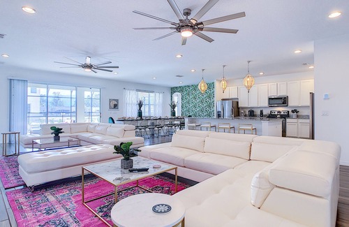 Loughman House | Luxury Solterra Resort 14 bed 11 bath Mansion Retreat Davenport, FL