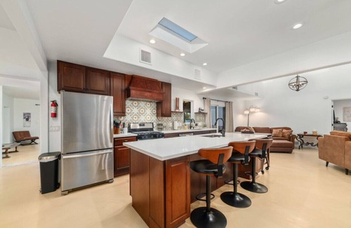 Tanque Verde House | Luxury Southwest Gem with Pool & Spa near Mt. Lemon!