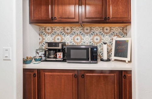 Tanque Verde House | Luxury Southwest Gem with Pool & Spa near Mt. Lemon!