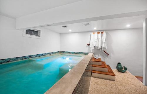 East Quogue House | Luxury Spa retreat in The Hamptons!